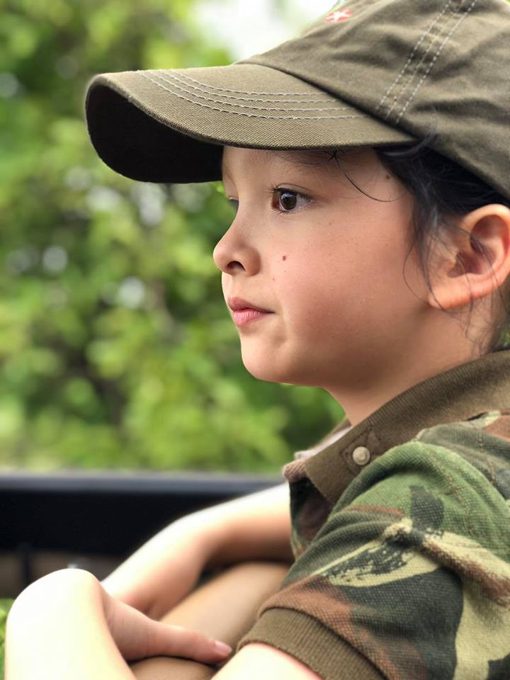 44525075_10156448379697819_8741488899655729152_n