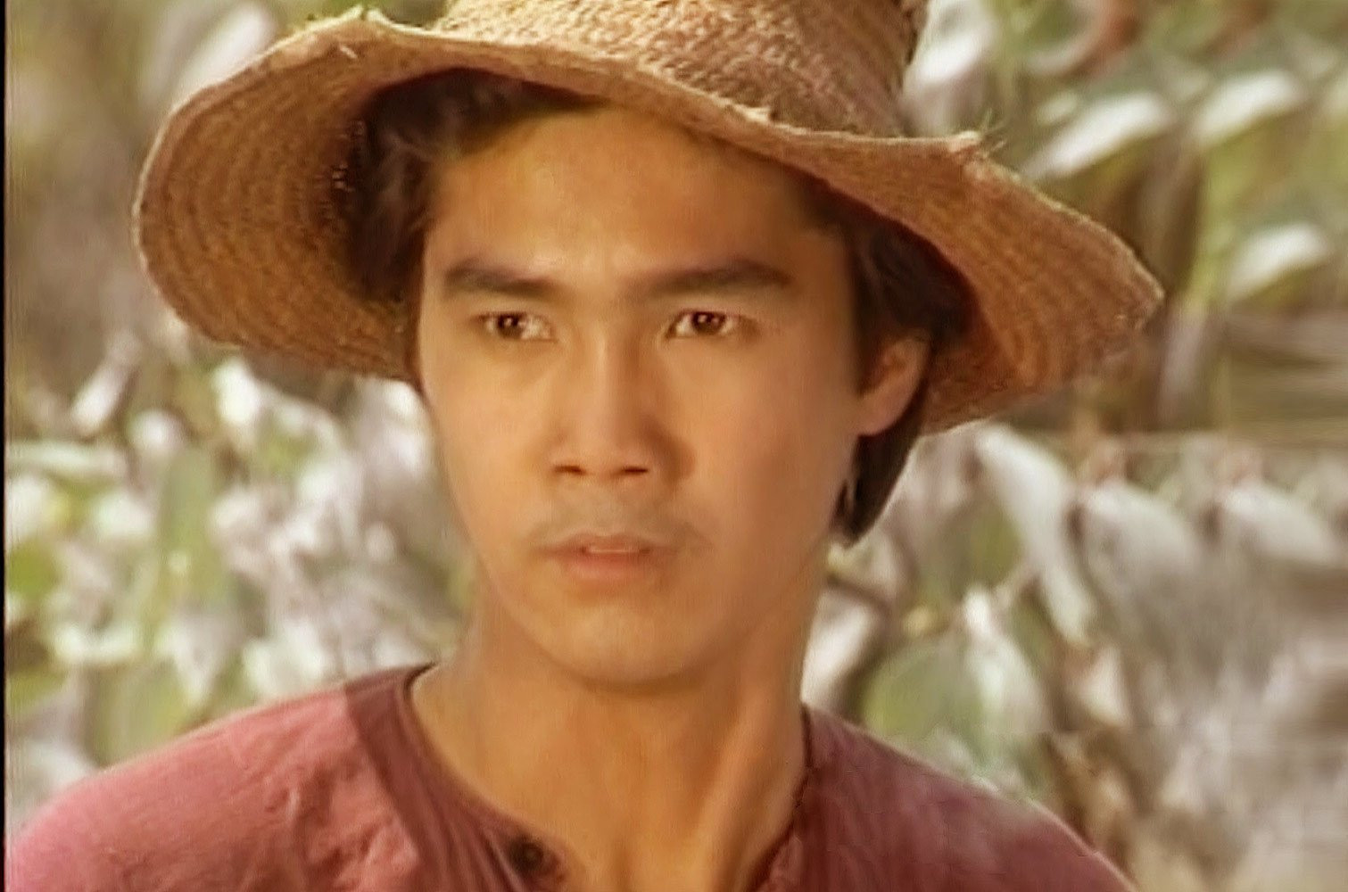 Lý Hùng khâu 9 mũi, bị cha đánh te tua khi đóng vai tướng cướp