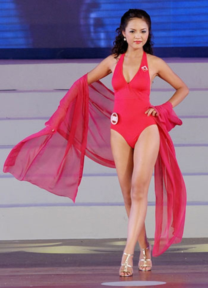 1538300459-993-1536995861-754-thu-quynh-7-1536909811-width600height824-1537687830-width650height893