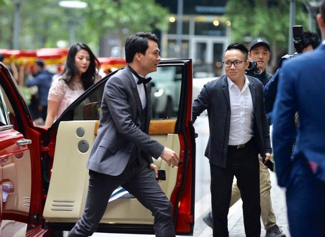 Đại gia U40 trong đám hỏi Á hậu Thanh Tú