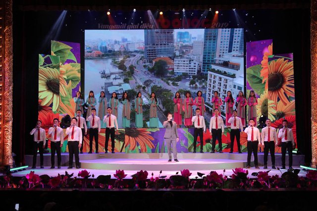 Vang mãi giai điệu Tổ Quốc 2019- Ngợi ca Chủ tịch Hồ Chí Minh - Ảnh 10.