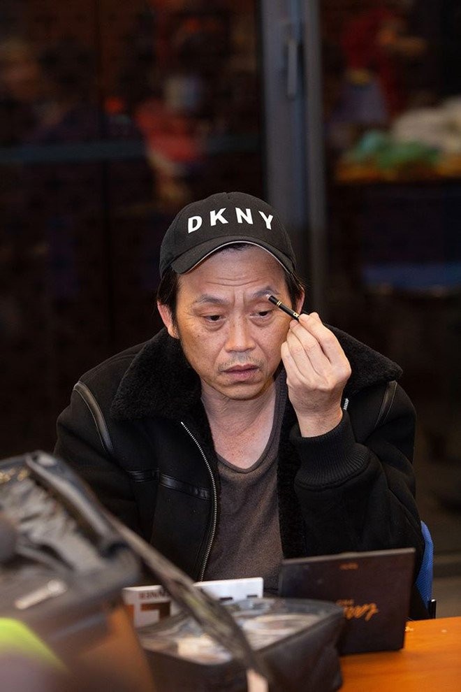 1546416535651hoai_linh_2_woop1546401599width665height998