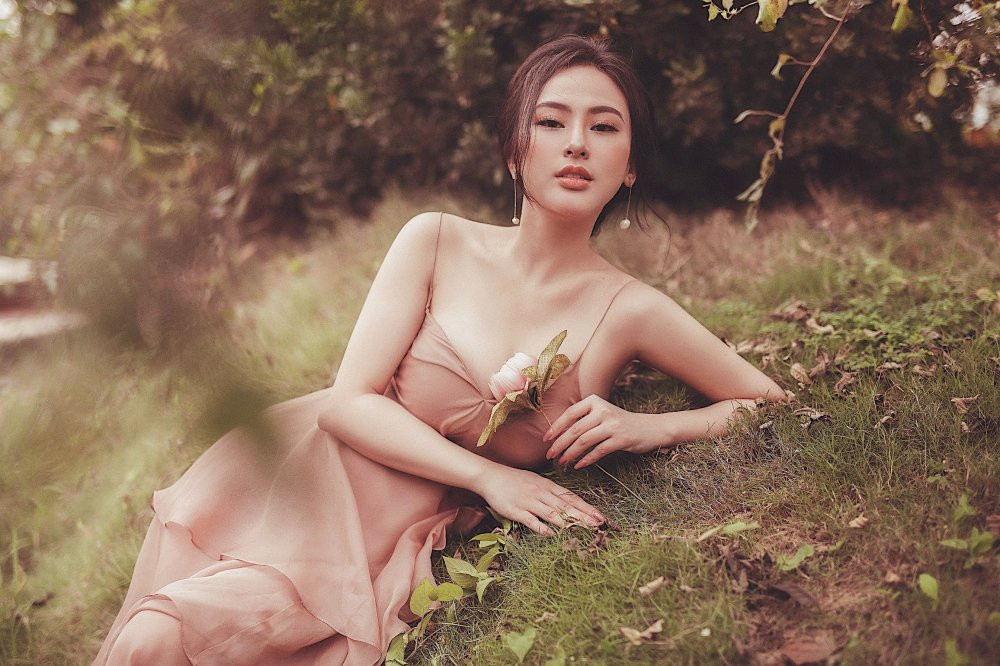 69273413-E6F9-43D8-B7C2-A9EF30ACBC33 5