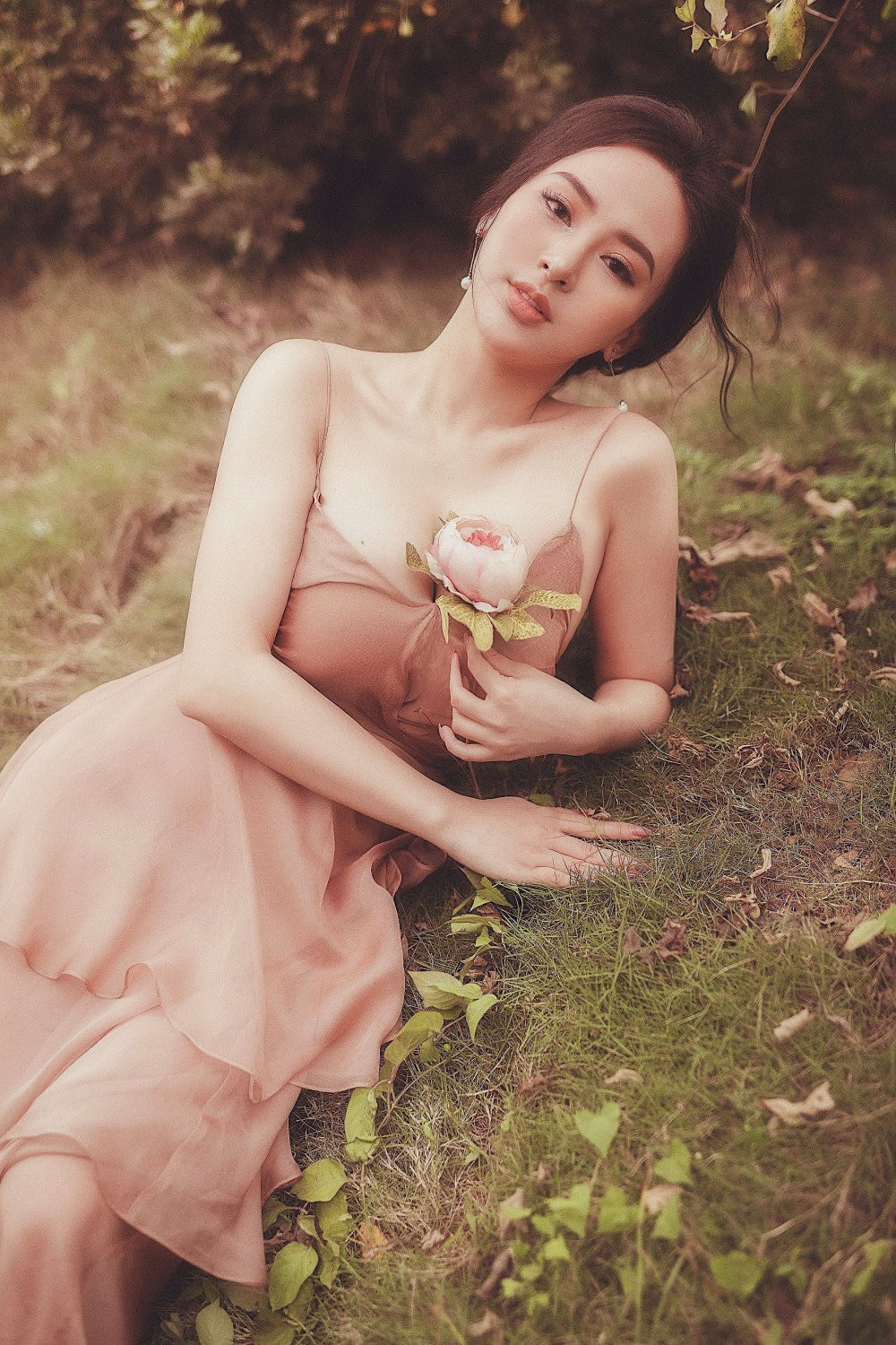 9FE6B4FE-068E-4ECD-8084-E11DAC172AEA