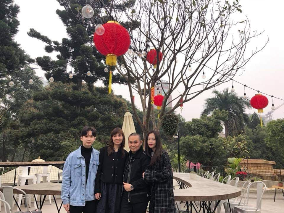 52670786_382007415684947_2385134805646835712_n 22