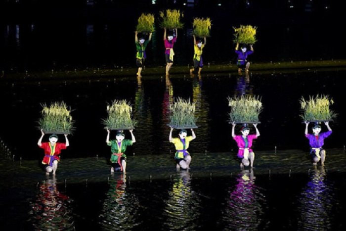 28782689_10211519720283789_601424395012931584_n-3-0855190