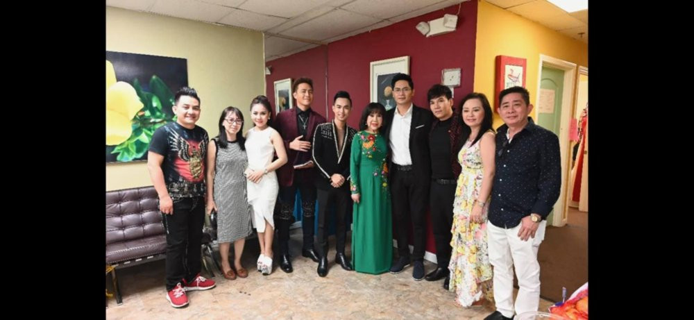 55925772_992686760929464_9134364156814688256_o 3