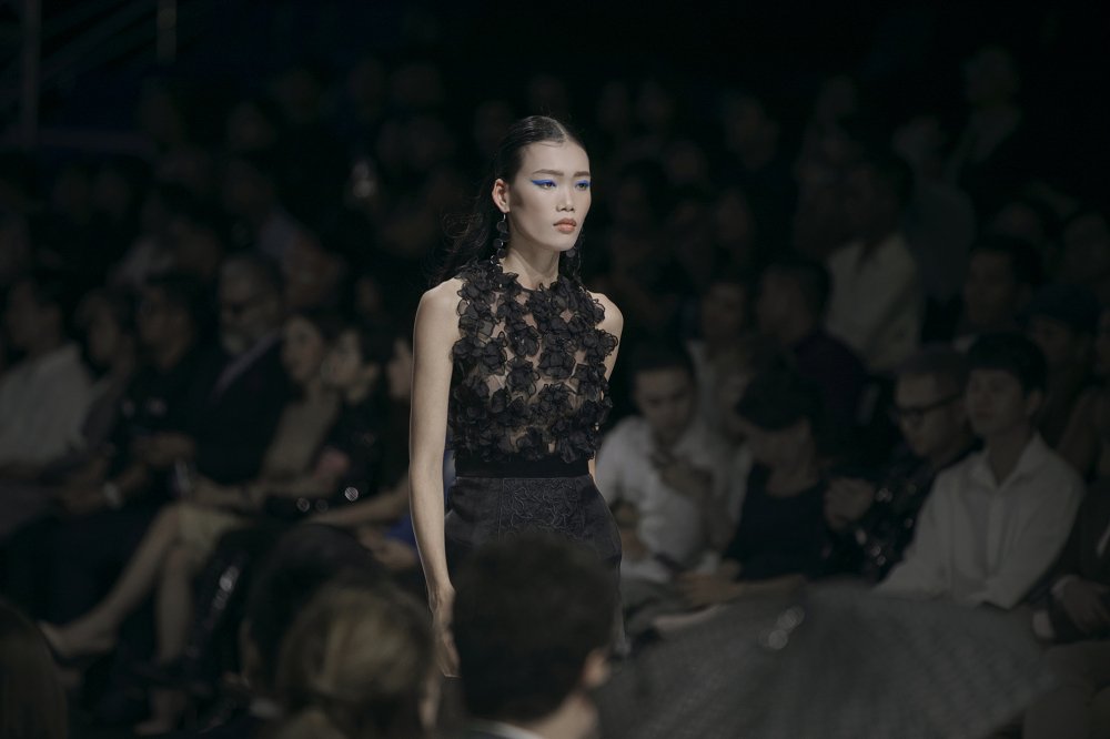 Ha Linh Thu (1) 9