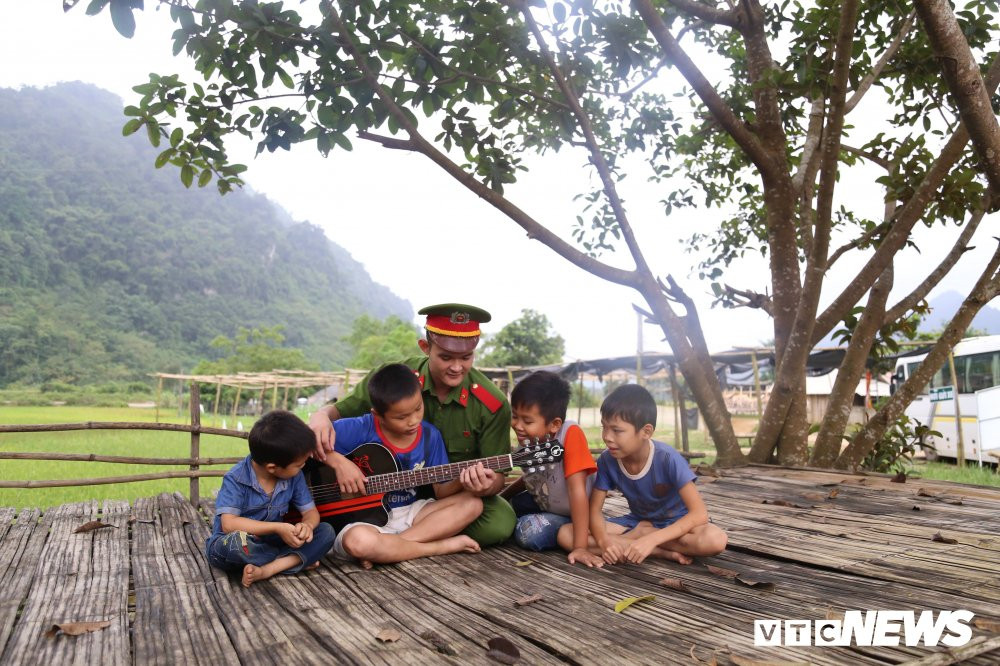 44428814_705936573112956_2141675069804380160_n 5