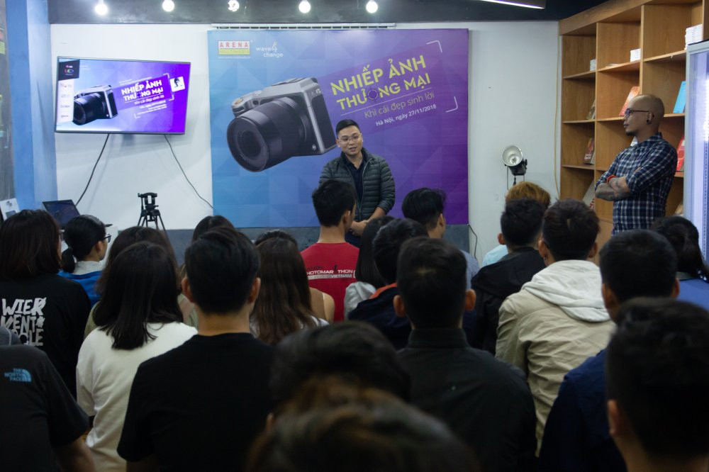 Dai dien Arena Multimedia phat bieu