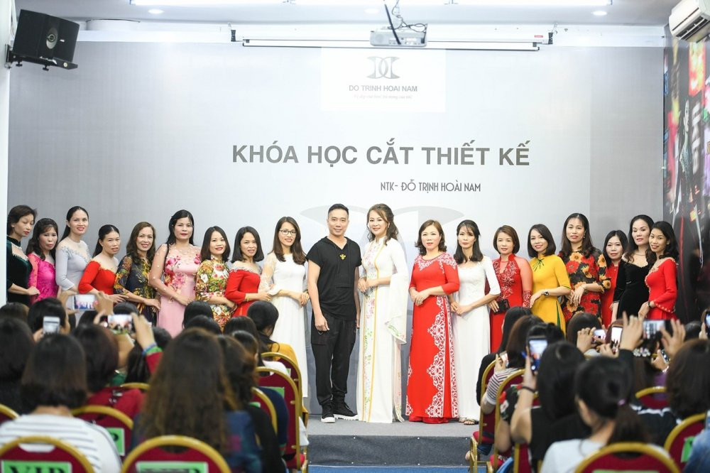 NTK Do Trinh Hoai Nam dam me dao tao cac hoc vien ke can 3