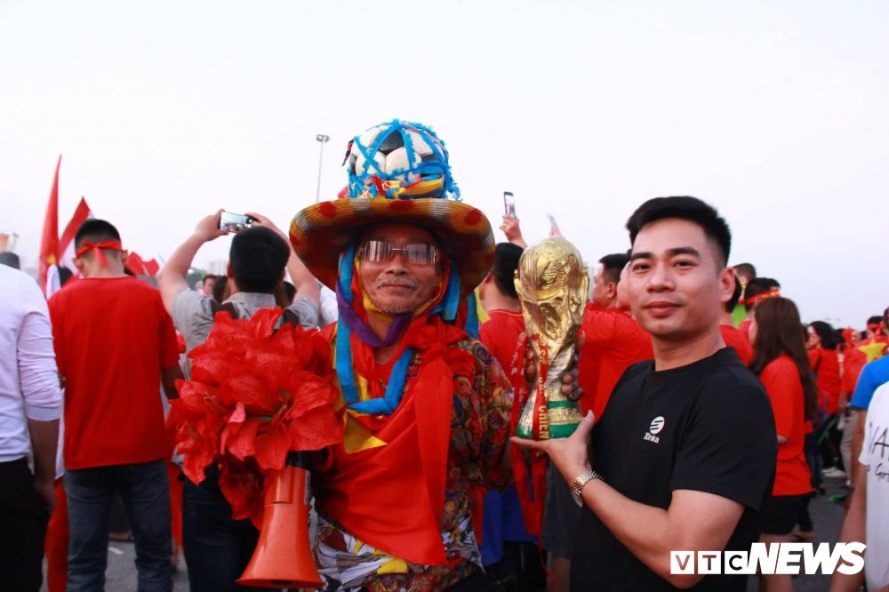 47486721_314682525834163_6365857684108869632_n 12