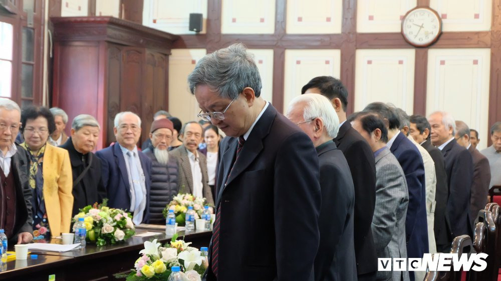 mac-niem-gs-do-tat-loi 3