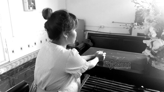 roi-nuoc-mat-chuyen-co-gai-tre-mang-bau-nuong-nau-noi-cua-chua-2