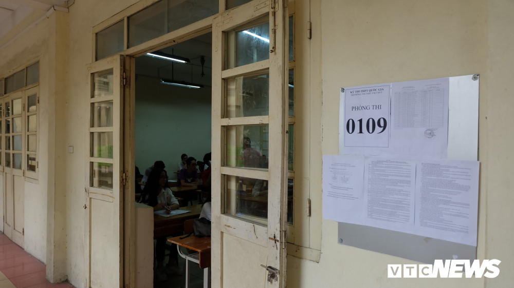 si-tu-lam-thu-tuc-thi-thpt-quoc-gia-2019-13 12