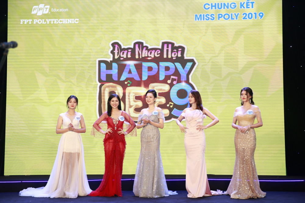 Top 5 Miss Poly 2019 buoc vao vong thi ung xu 18