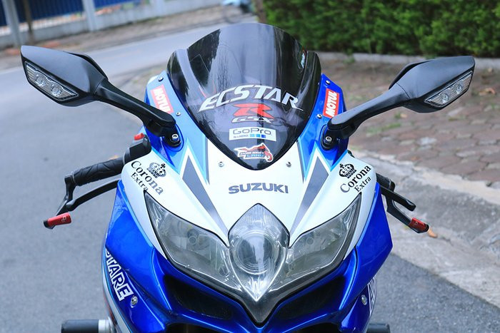 VNF-ngam-huyen-thoai-Suzuki-GRX-R600-hang-hiem14 9