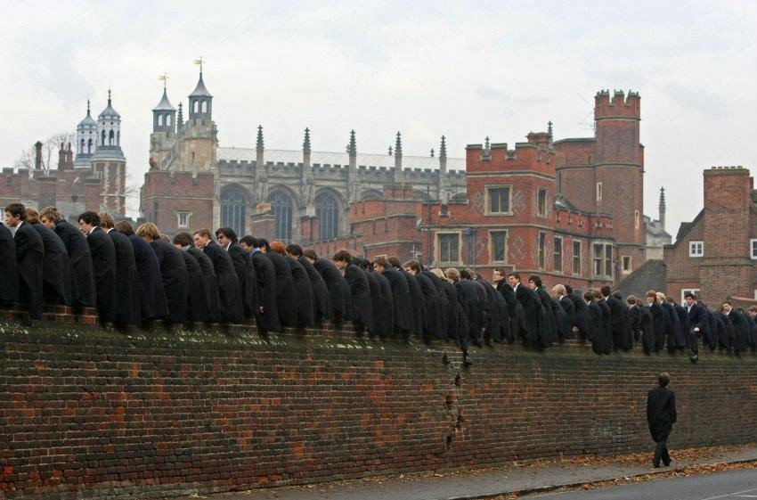 ngoi-truong-dac-biet-dao-tao-20-thu-tuong-anh-3 4