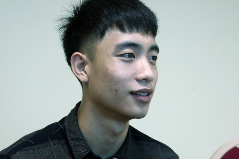 thu-khoa-quyet-bo-dai-hoc-di-lam-thue-dh-cong-nghiep-hn-tim-cach-1