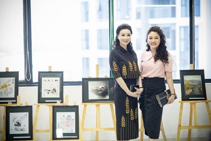 hoa-hau-vu-thuy-nga-1 13