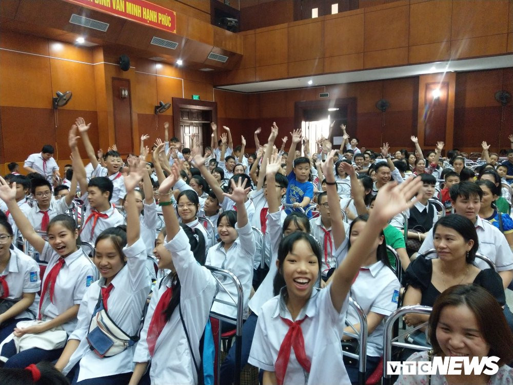 70244966_2275424442769589_9130172075460263936_n 4