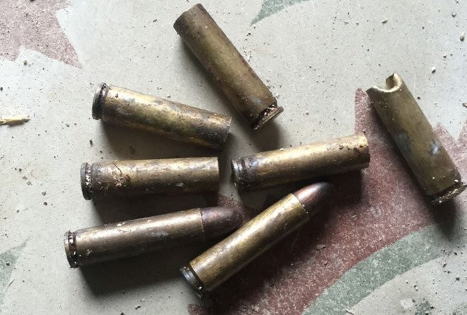 Buc thu tuyet menh trong nha nguoi ban chet vo roi tu sat hinh anh 1