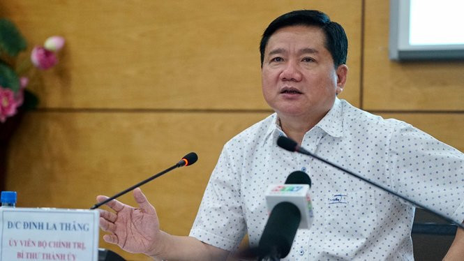 nhin lai 15 thang lam bi thu thanh uy tphcm cua ong dinh la thang hinh 12