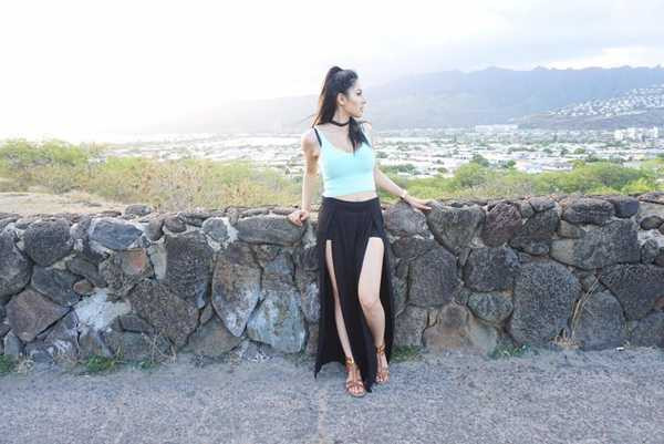 Không chỉ có vẻ ngoài sexy, style ăn mặc đời thường của 