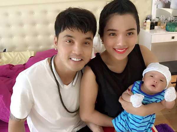 Cặp đôi dự định năm 2017 sẽ làm đám cưới. Khi đó bé Quốc Minh cũng đã biết đi, biết nói.