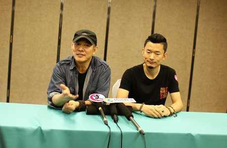 Lý Liên Kiệt (trái) tại sự kiện mới đây.