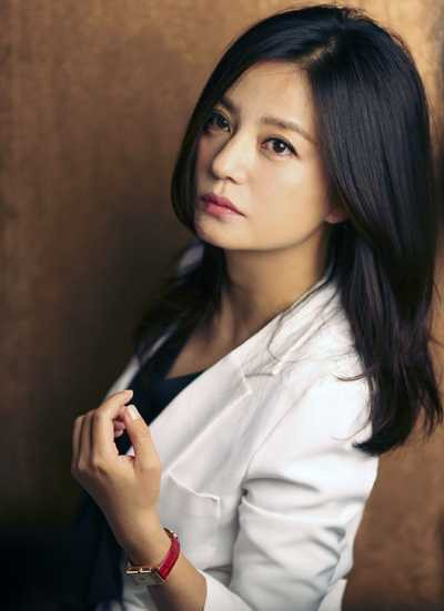 Triệu Vy gặt hái nhiều thành công trong sự nghiệp.