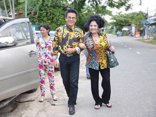 MC Thanh Bạch, Thuý Nga, đám cưới, từ thiện