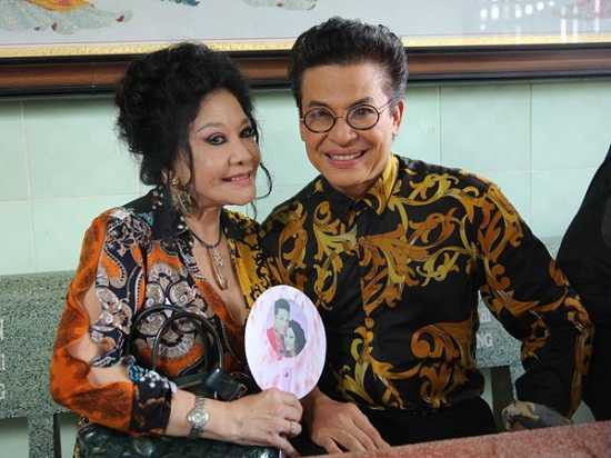 MC Thanh Bạch, Thuý Nga, đám cưới, từ thiện