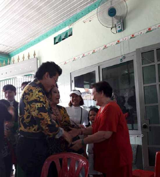 MC Thanh Bạch, Thuý Nga, đám cưới, từ thiện