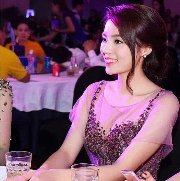 Cuộc sống hàng triệu cô gái mơ ước của Kỳ Duyên - 1