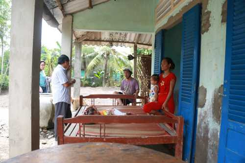 Nhà đơn sơ ở quê của Hồ Văn Cường - 13