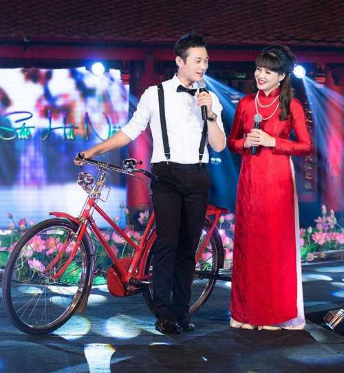 MC Anh Tuấn: “Đào hoa cũng là một may mắn” - 3