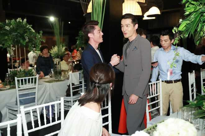 'Ban, thu' trong showbiz Hoa ngu tai dam cuoi Lam Tam Nhu hinh anh 13