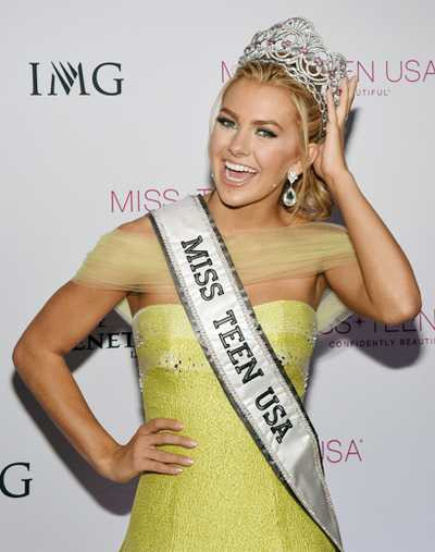 Cô gái 18 tuổi bị chỉ trích chỉ vài giờ sau khi đăng quang.