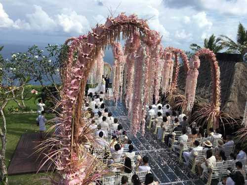 Lâm Tâm Như chi 27 tỷ đồng để làm gì trong lễ cưới? - 1