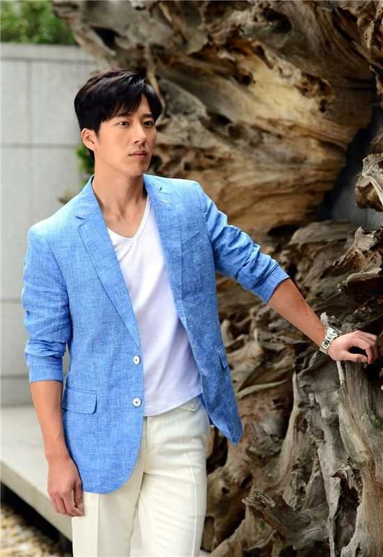 Em trai tiet lo Kim Tae Hee va Bi Rain sap to chuc dam cuoi hinh anh 1