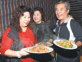 Tai tu 'Vi Tieu Bao' doi thuc lam canh tung quan vi 6 ba vo hinh anh 3