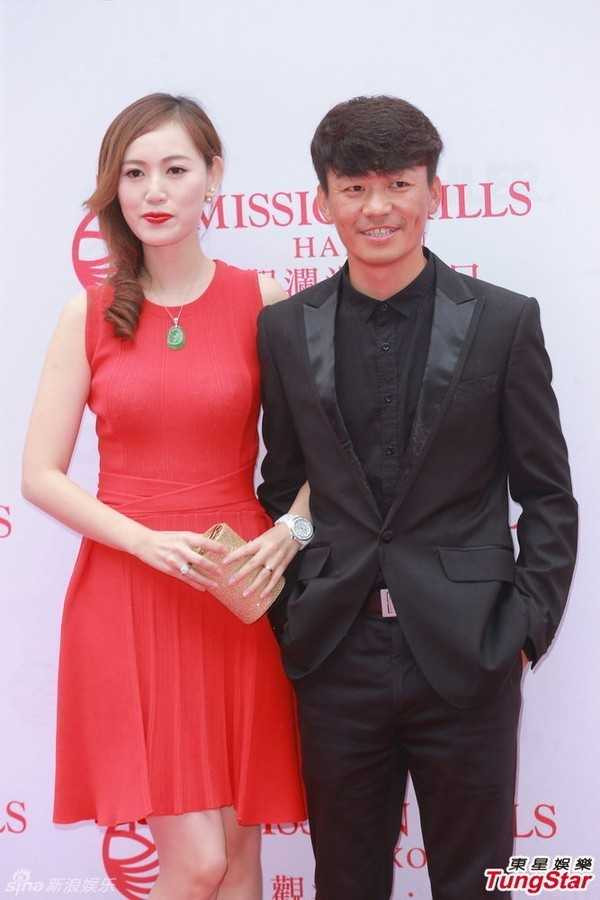 Anh de Trung Quoc vua ly hon lo bang chung cap ke 3 nu sinh hinh anh 2