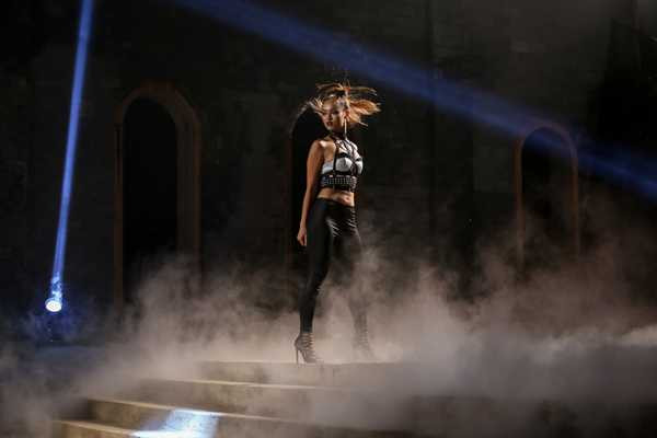 Dù dừng chân tại top 5 'The Face', nhưng Mai Ngô hiện là thí sinh nhận được bình chọn cao nhất và có khả năng sẽ giành được tấm vé cuối cùng góp mặt tại đêm chung kết.