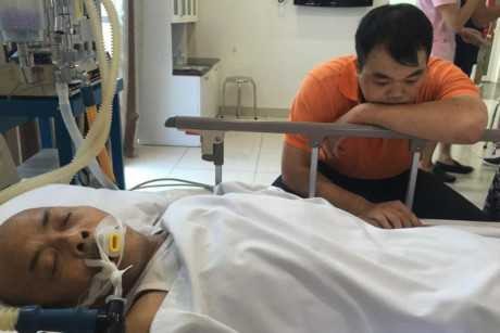 Vo nghe si Han Van Tinh nam chat tay chong dang nguy kich - Anh 8