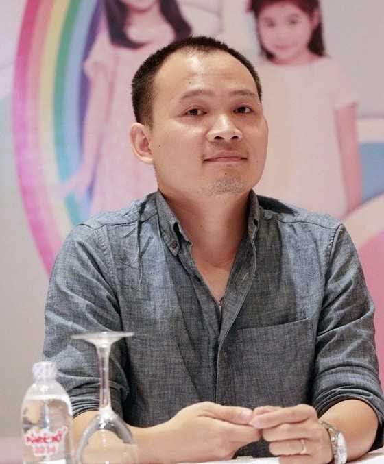 Lai Bac Hai Dang ke chuyen bi ban be danh, nho nuoc bot hinh anh 2