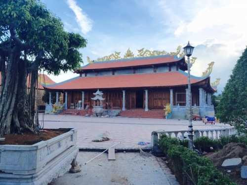 1473167087-11147315724279033-thuy-nga-2