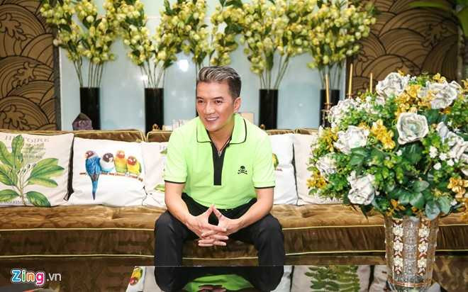 Kham pha biet thu 3 trieu USD cua Dam Vinh Hung hinh anh 1