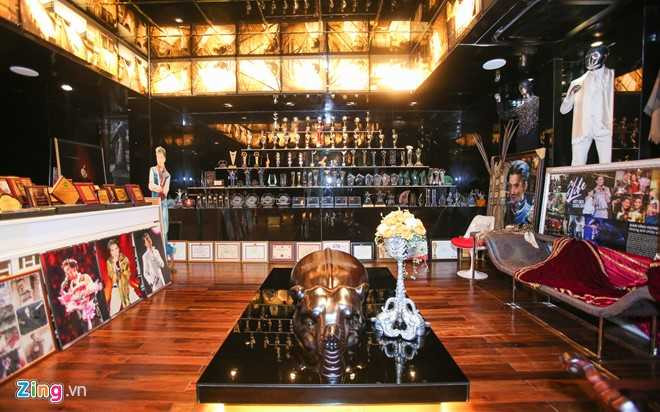 Kham pha biet thu 3 trieu USD cua Dam Vinh Hung hinh anh 8