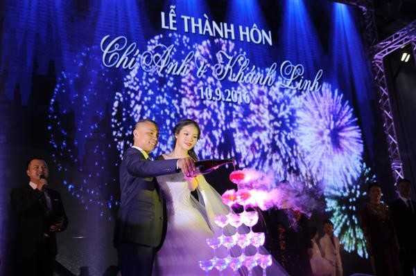 Chi Anh lan dau tiet lo chuyen tinh voi vo kem 20 tuoi hinh anh 1